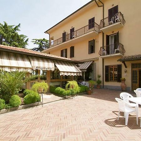 Albergo Villa Maria Bracciano  Exterior photo